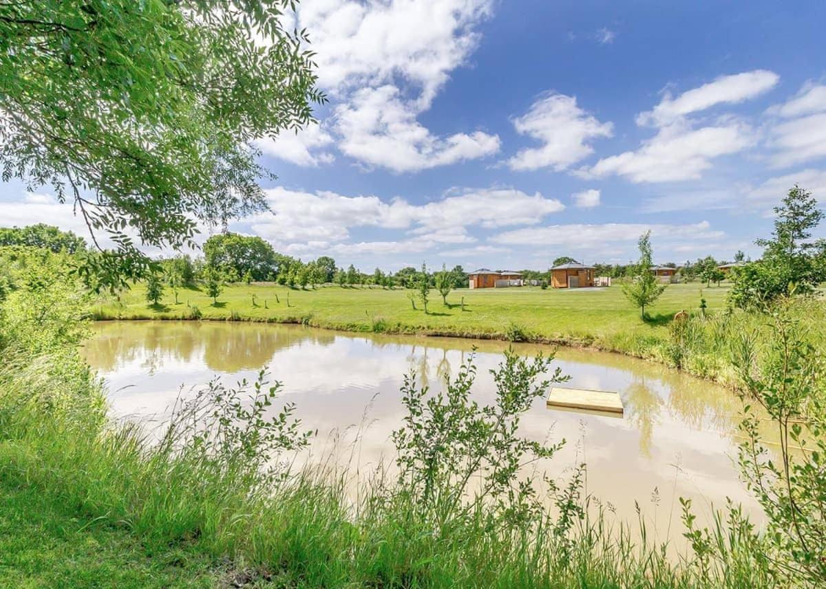 Green Meadows Park Garton Dış mekan fotoğraf